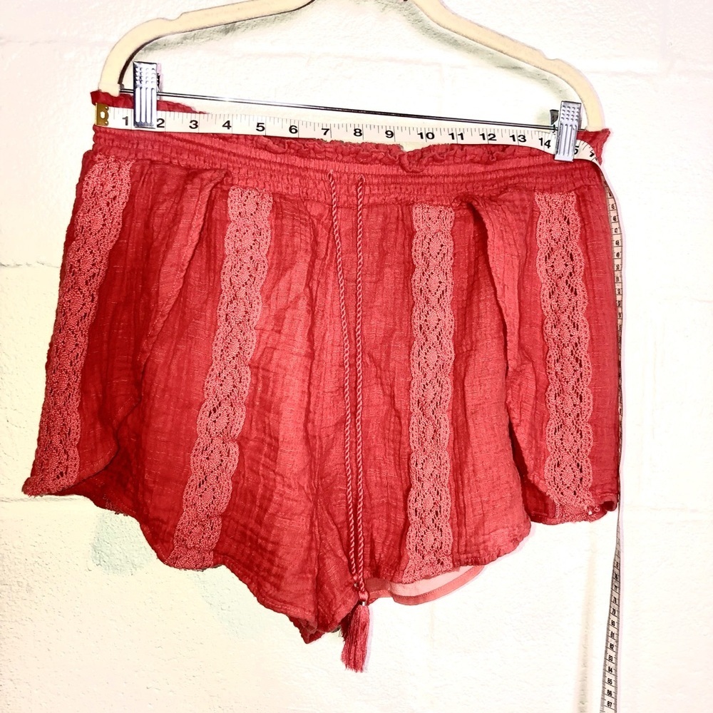 American Eagle Rust Crochet Shorts XL/TG - Picture 5 of 6